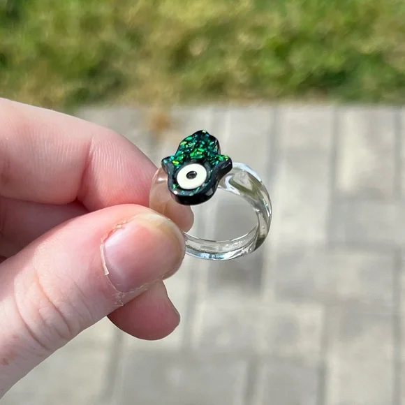 Hamsa Evil Eye Sparkle Ring Black Y2K - Picture 7 of 7